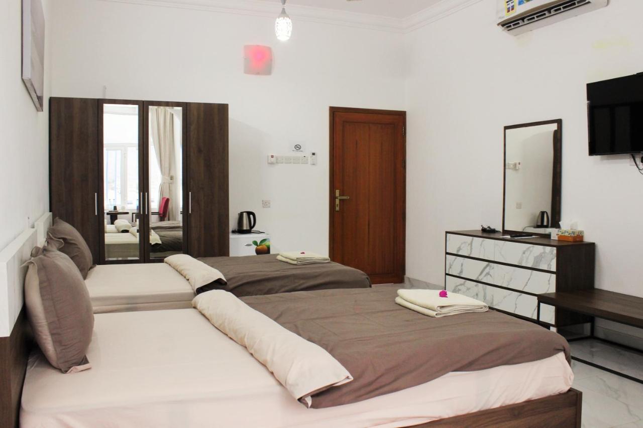 Tiwi Sunrise Hotel Exterior foto