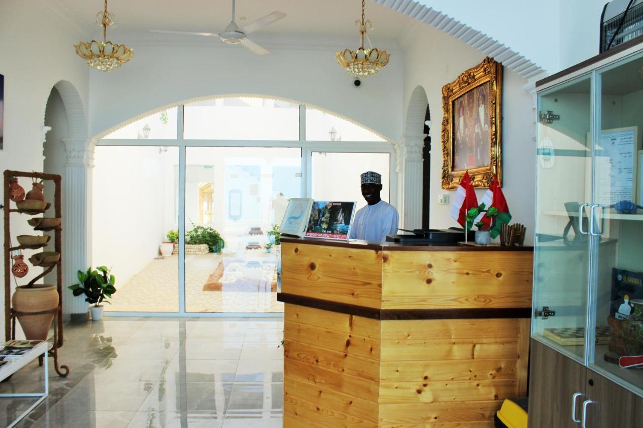 Tiwi Sunrise Hotel Exterior foto
